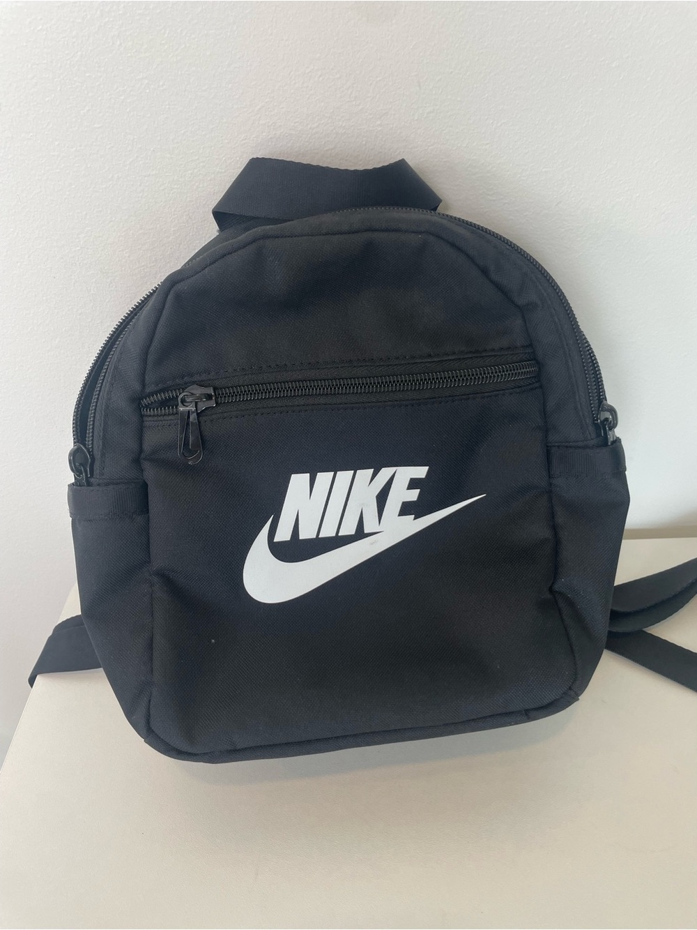 Nike Black Mini Backpack Adjustable Straps Front Zip Pocket Athletic Travel Bag